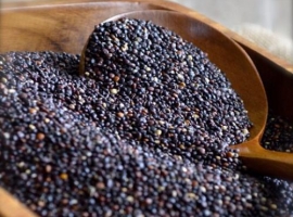 Зерно киноа черного (Black quinoa seeds), пакет 400 г (Перу)