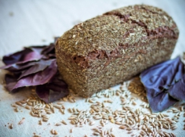 Хлеб на закваске с базиликом интернет магазин Едлин Хлеб